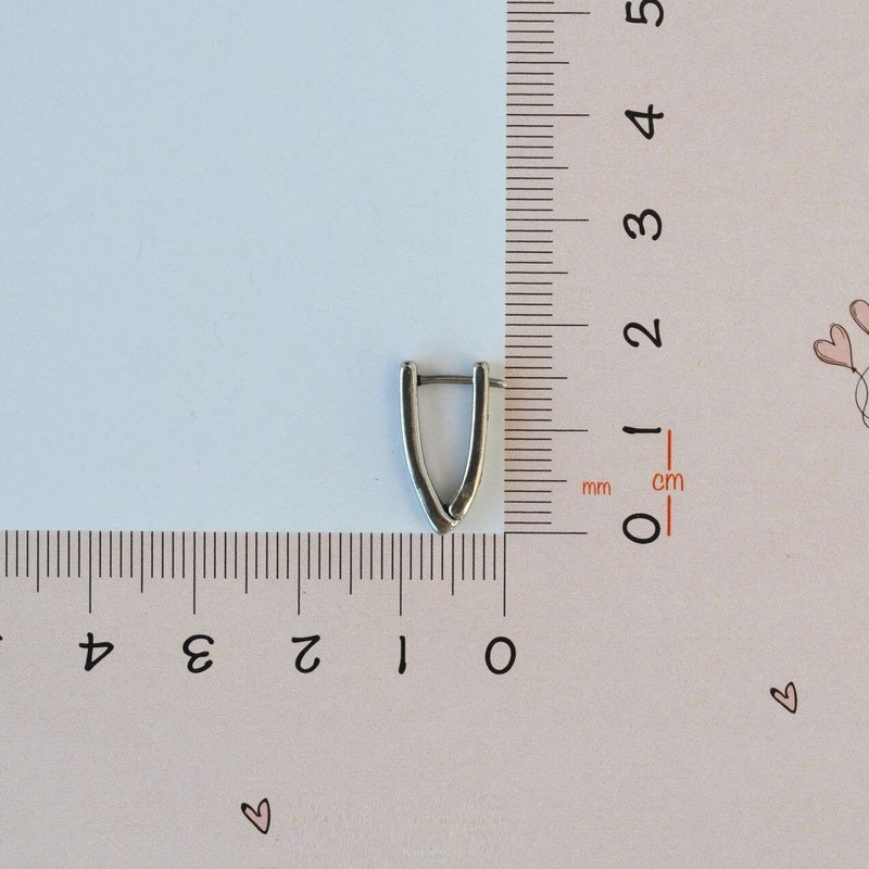Antique V Model Steel Mens Earring Mens Earrings Male  Huggie Antique Thumb Vintage